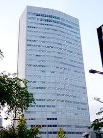 東海センターの入る名古屋国際センタービルの写真