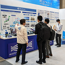 「危機管理産業展2023」移動無線センター展示ブースの様子１